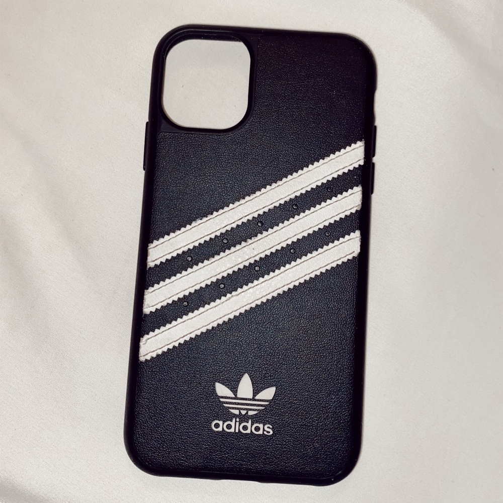 Adidas Phone case Iphone 11!
